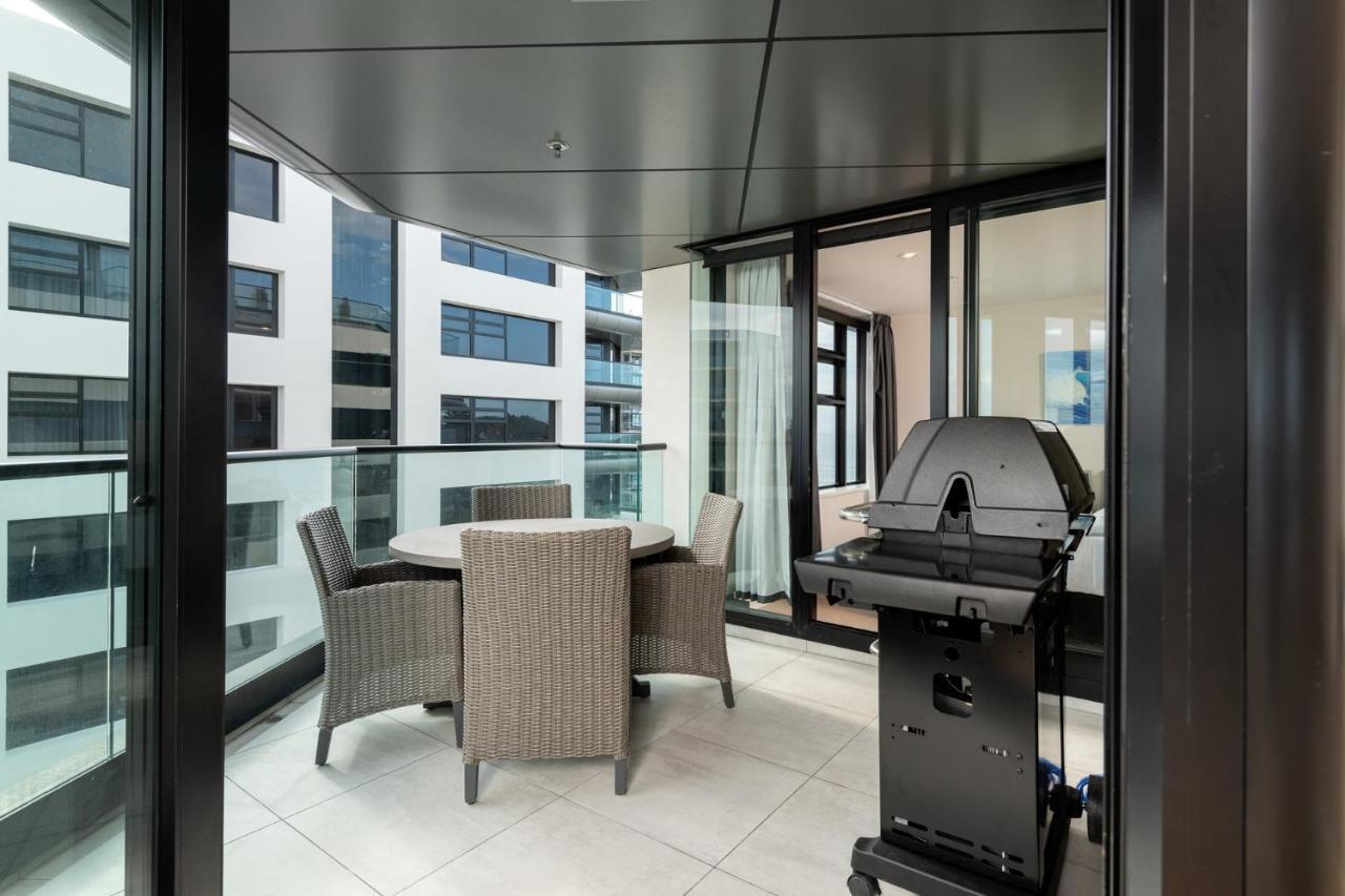 شقة Superb Elevated Views Of Harbour With Heated Pool, Gym & Parking ماوْنت مونغانيو المظهر الخارجي الصورة